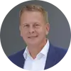 Markus Dietel Markus Graf blickt in die Kamera, Portrait Foto